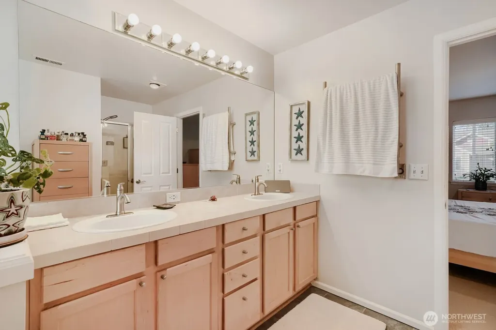 6231 Park Street E Fife WA 98424
