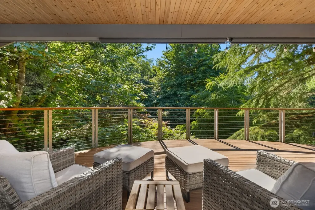 6575 NE Honeysuckle Lane Bainbridge Island WA 98110