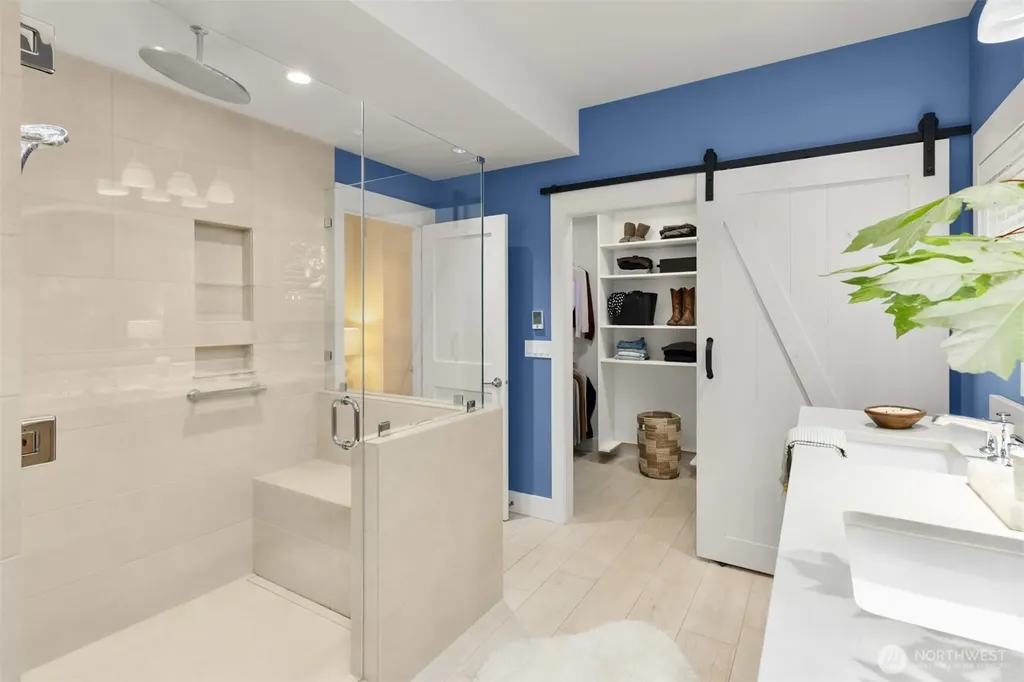 6575 NE Honeysuckle Lane Bainbridge Island WA 98110