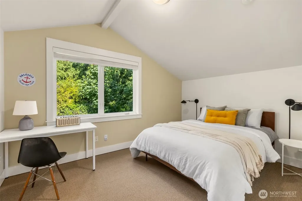 6575 NE Honeysuckle Lane Bainbridge Island WA 98110