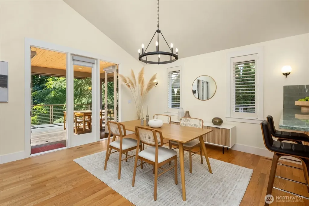 6575 NE Honeysuckle Lane Bainbridge Island WA 98110