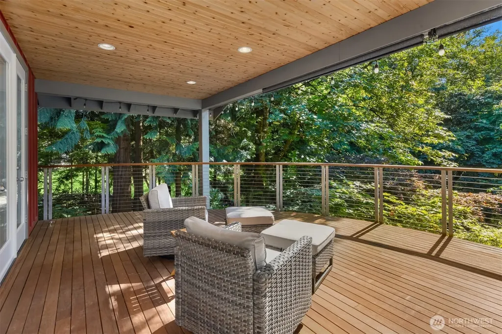 6575 NE Honeysuckle Lane Bainbridge Island WA 98110