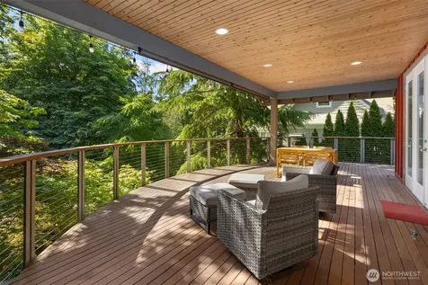 6575 NE Honeysuckle Lane Bainbridge Island WA 98110