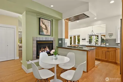 6575 NE Honeysuckle Lane Bainbridge Island WA 98110