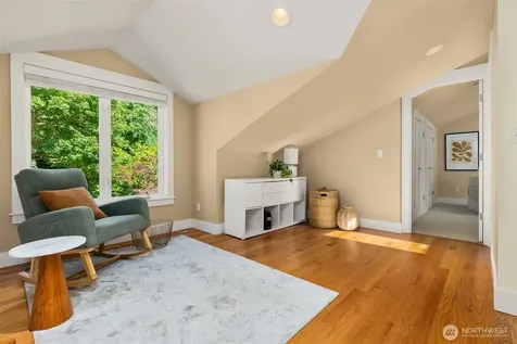 6575 NE Honeysuckle Lane Bainbridge Island WA 98110