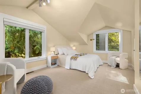6575 NE Honeysuckle Lane Bainbridge Island WA 98110