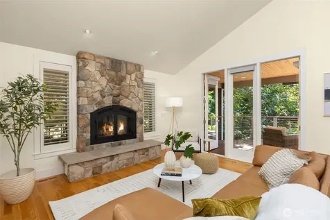 6575 NE Honeysuckle Lane Bainbridge Island WA 98110