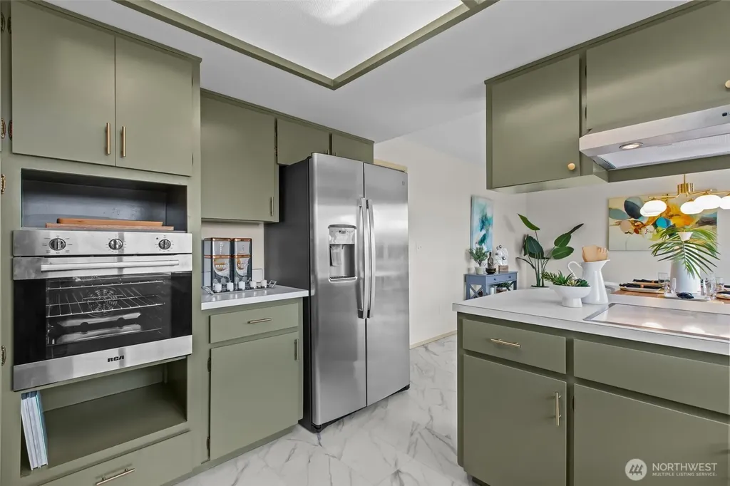 16434 9th Avenue SW Burien WA 98166