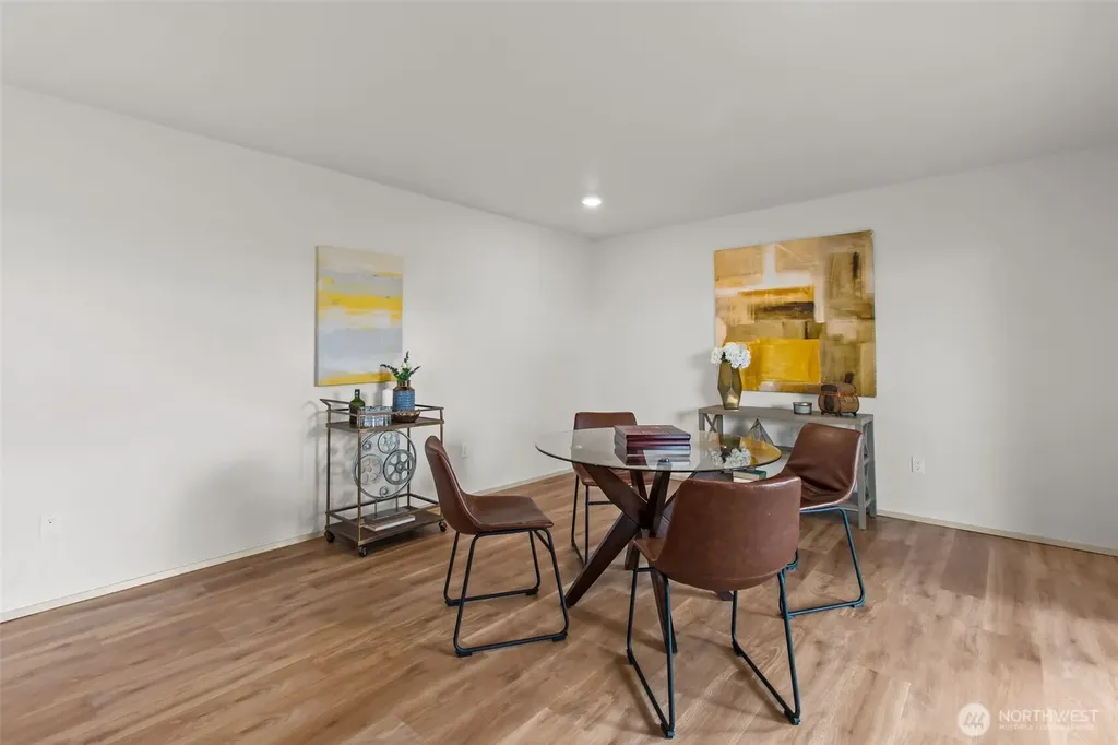 16434 9th Avenue SW Burien WA 98166
