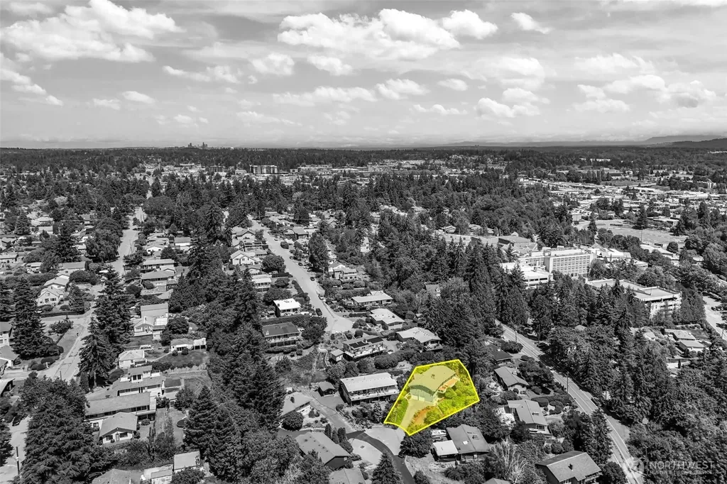 16434 9th Avenue SW Burien WA 98166
