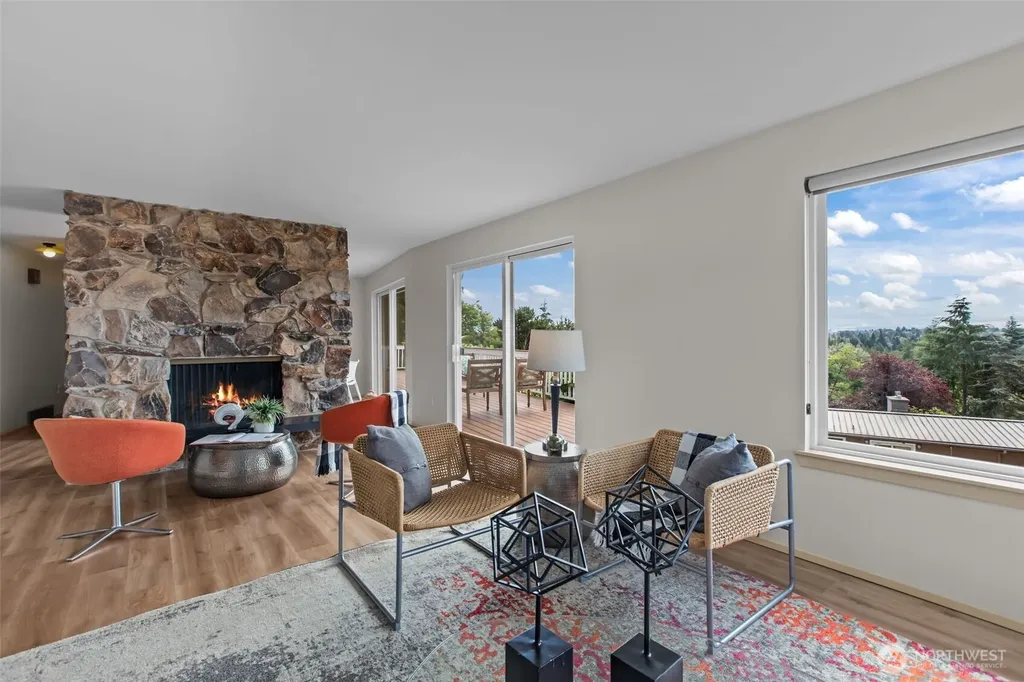 16434 9th Avenue SW Burien WA 98166