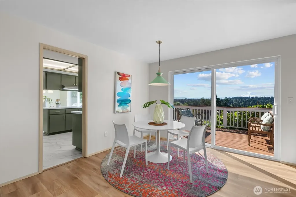 16434 9th Avenue SW Burien WA 98166