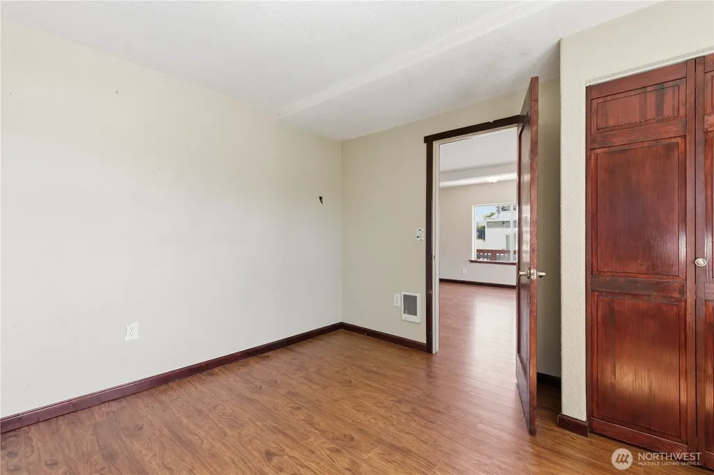 410 W Bartlett Street Omak WA 98841