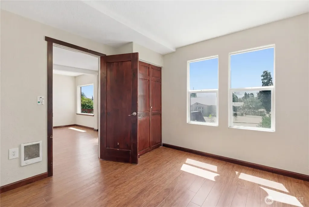 410 W Bartlett Street Omak WA 98841
