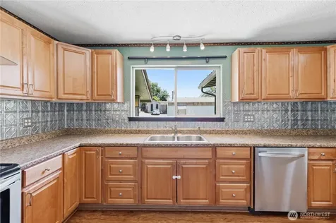 410 W Bartlett Street Omak WA 98841