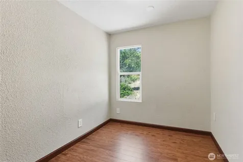 410 W Bartlett Street Omak WA 98841