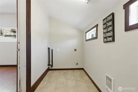 410 W Bartlett Street Omak WA 98841