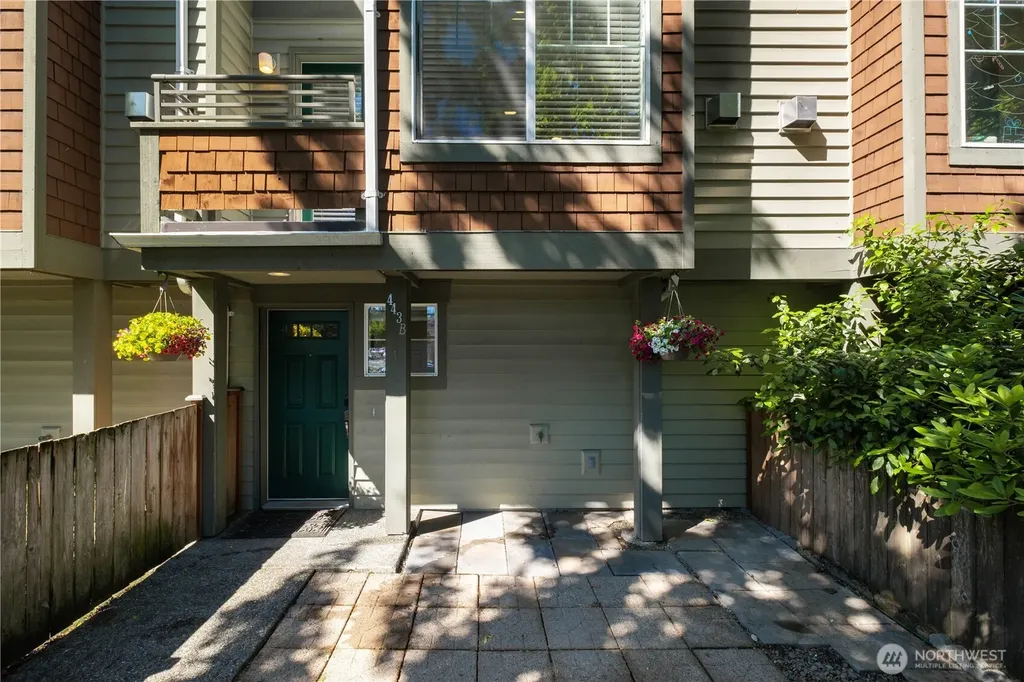 443 NE Ravenna Boulevard Seattle WA 98115