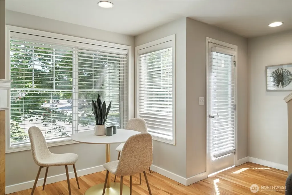 443 NE Ravenna Boulevard Seattle WA 98115