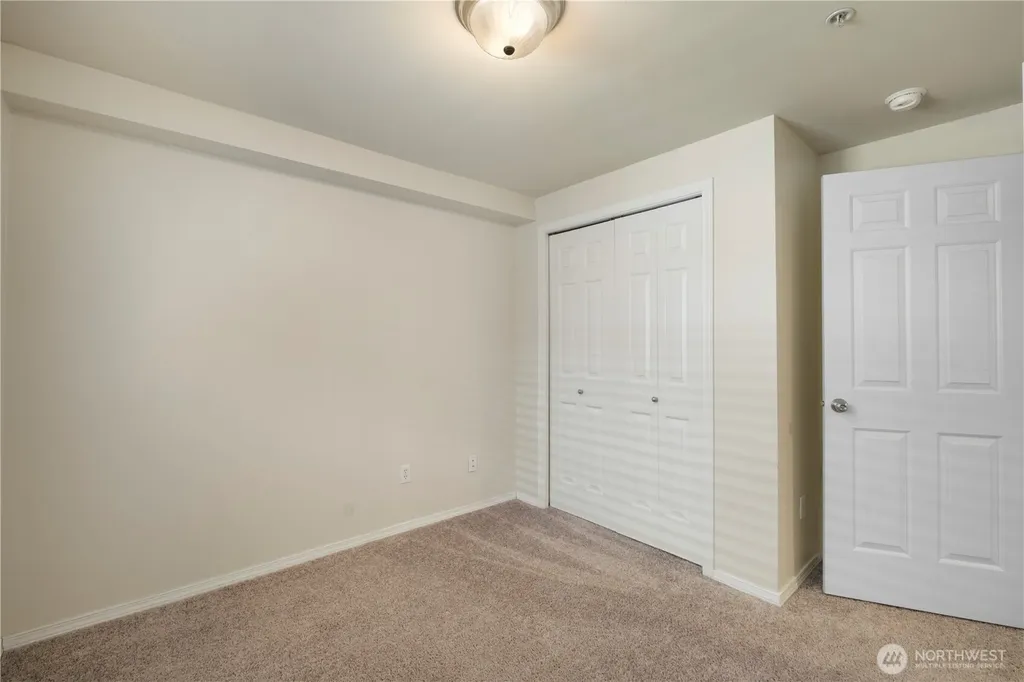 443 NE Ravenna Boulevard Seattle WA 98115