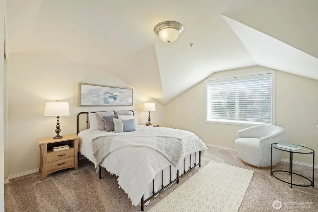 443 NE Ravenna Boulevard Seattle WA 98115