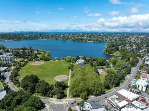 443 NE Ravenna Boulevard Seattle WA 98115