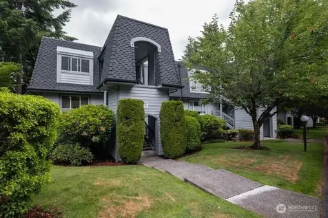 9912 NE 142 Place Kirkland WA 98034