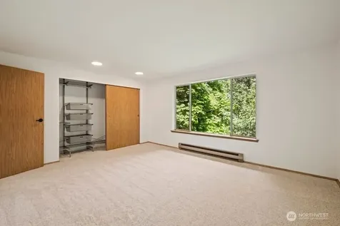 9912 NE 142 Place Kirkland WA 98034
