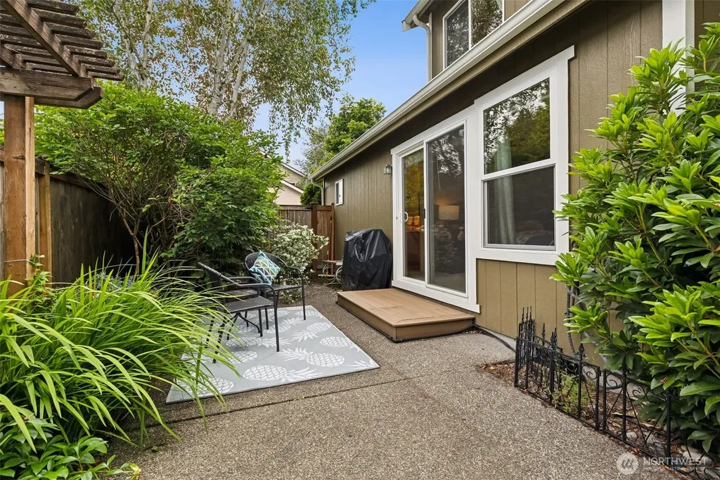 1615 Derby Lane SE Tumwater WA 98501