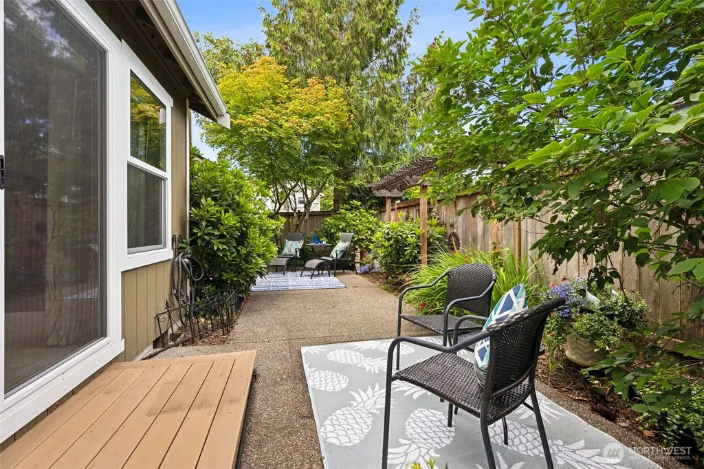 1615 Derby Lane SE Tumwater WA 98501