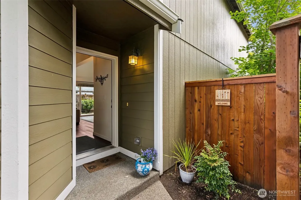 1615 Derby Lane SE Tumwater WA 98501