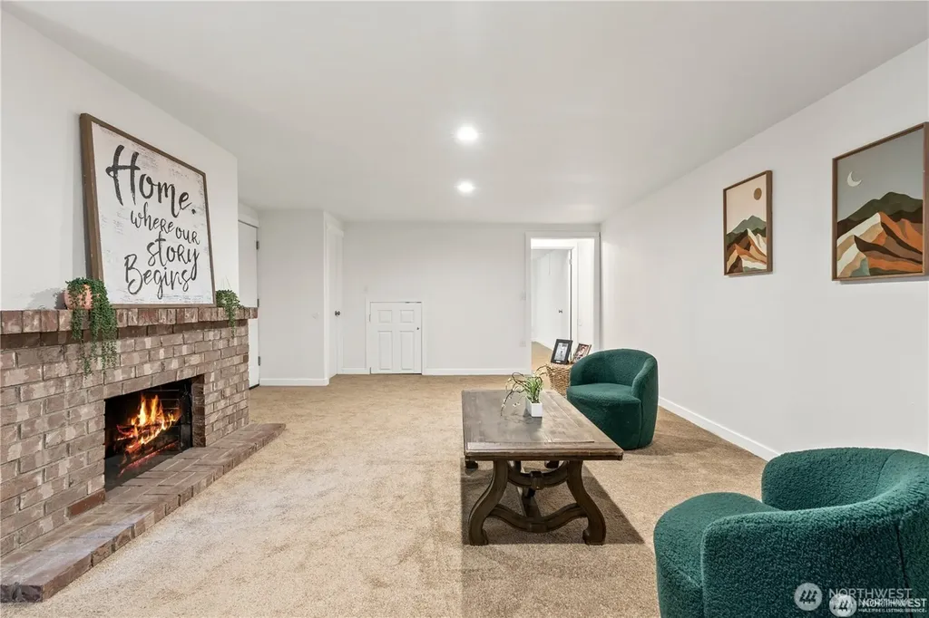 2749 Parkway Drive W University Place WA 98466