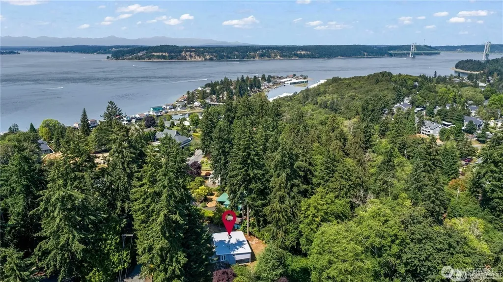 2749 Parkway Drive W University Place WA 98466