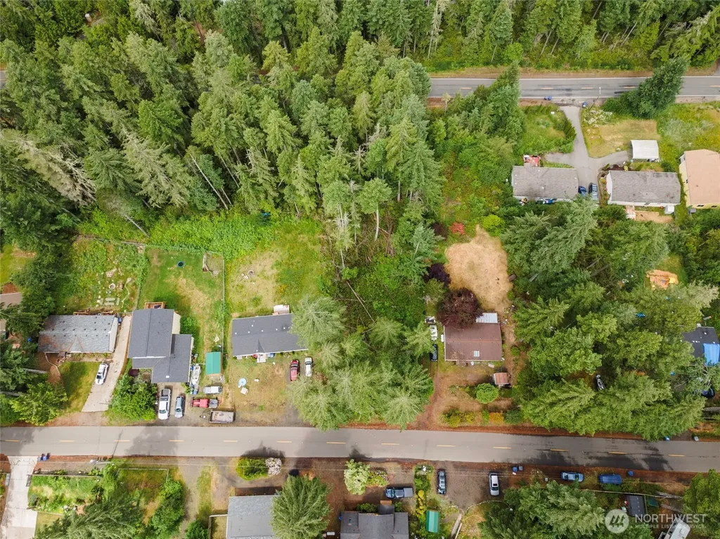 1870 E Trails End Drive Belfair WA 98528