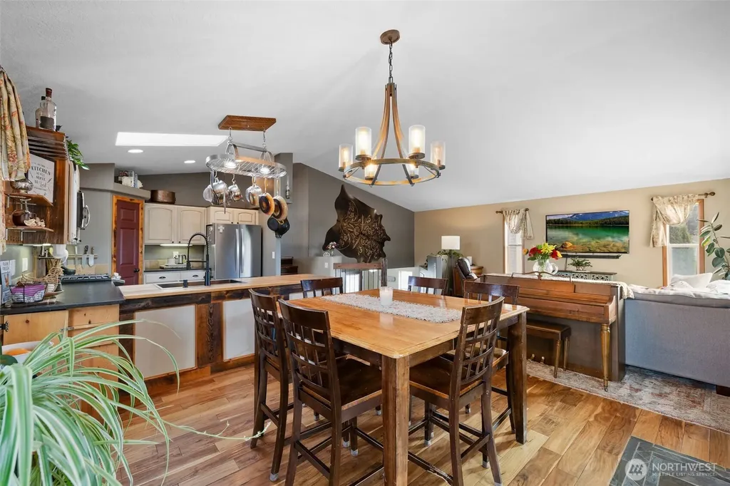 506 Cambridge Lane Cheney WA 99004