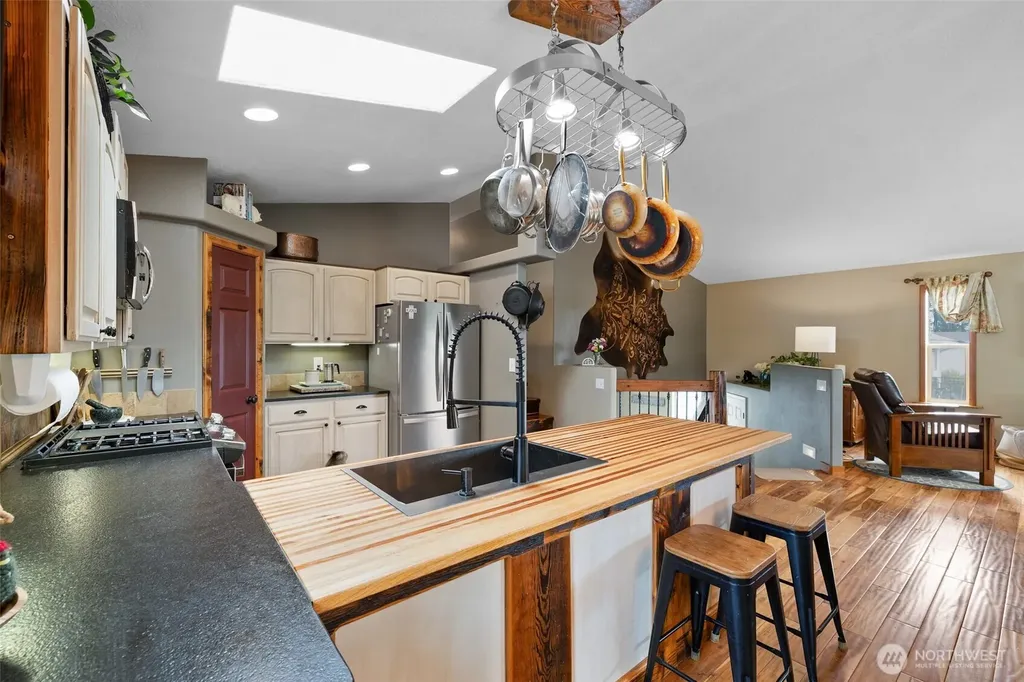 506 Cambridge Lane Cheney WA 99004