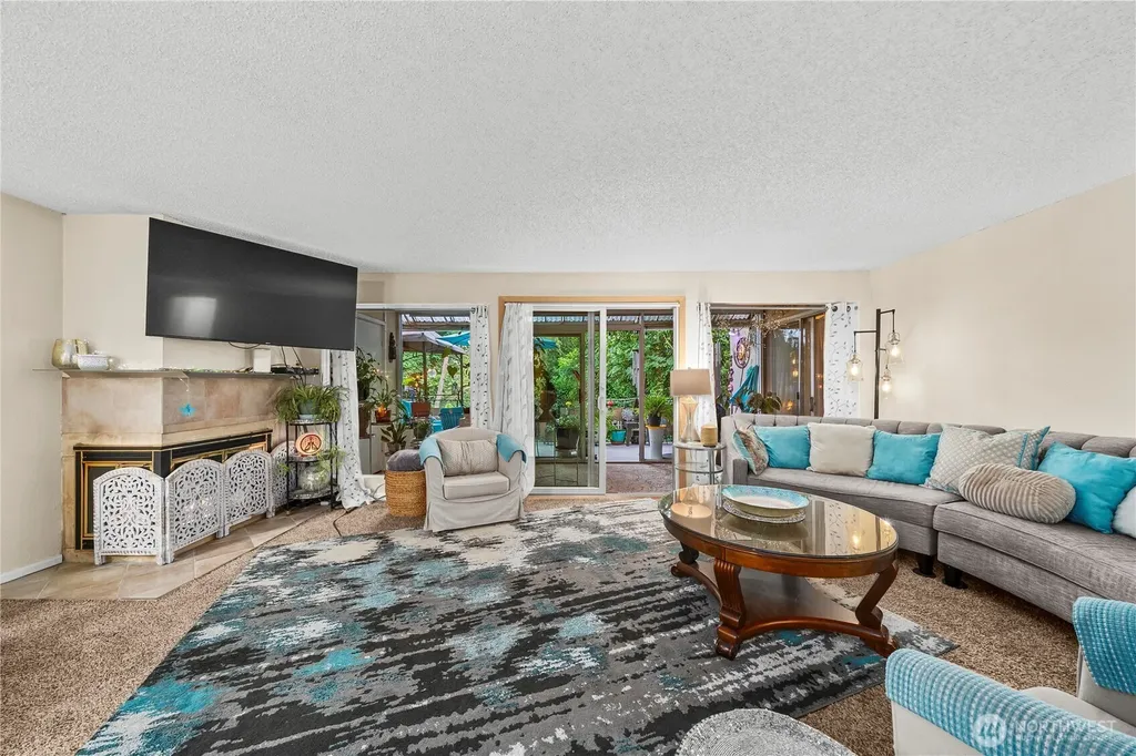 10430 Gravelly Lake Drive SW Lakewood WA 98499