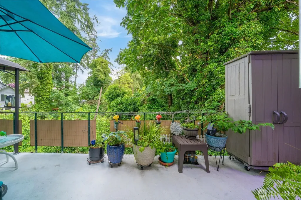 10430 Gravelly Lake Drive SW Lakewood WA 98499