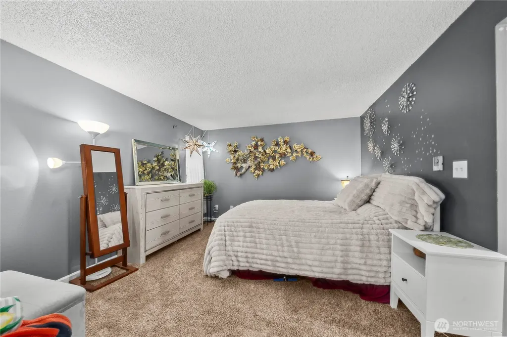 10430 Gravelly Lake Drive SW Lakewood WA 98499