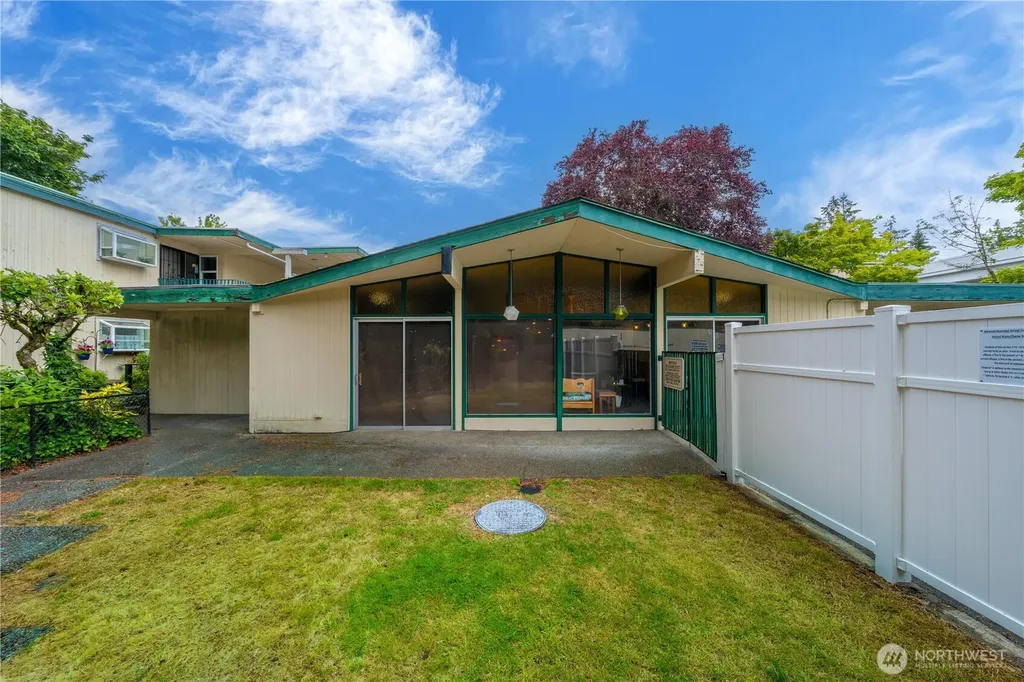 10430 Gravelly Lake Drive SW Lakewood WA 98499