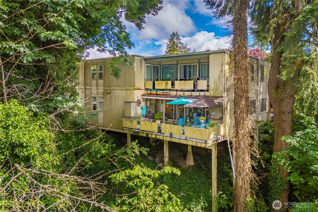 10430 Gravelly Lake Drive SW Lakewood WA 98499