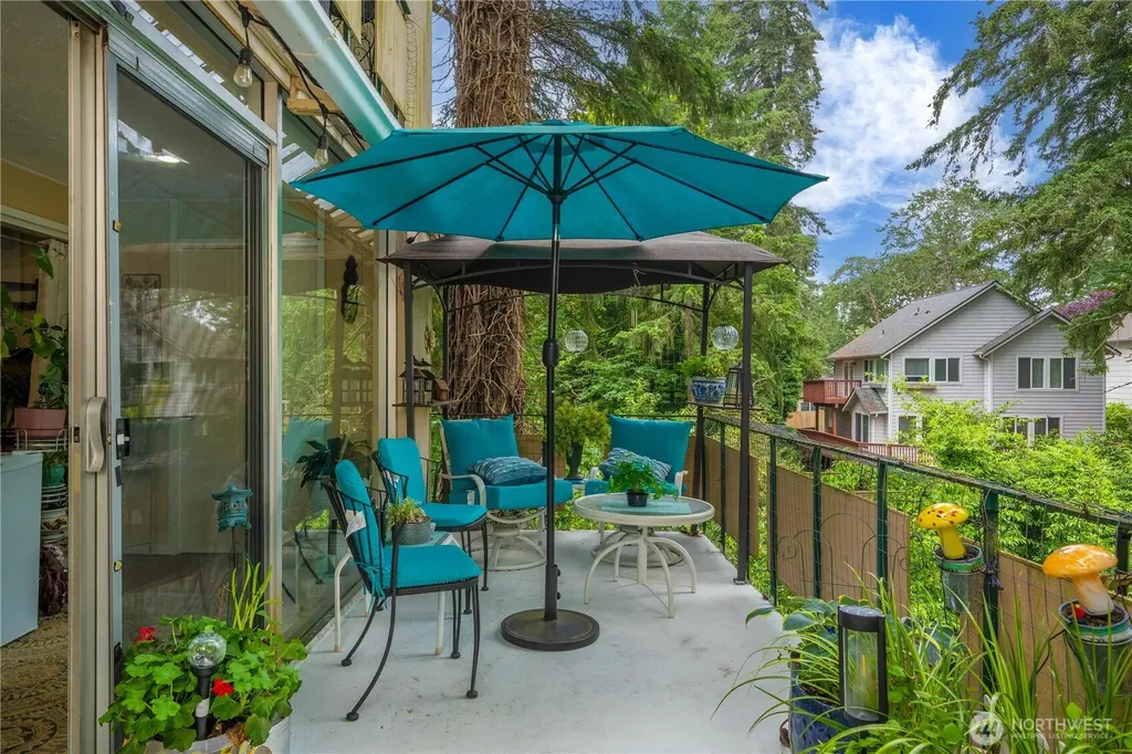 10430 Gravelly Lake Drive SW Lakewood WA 98499