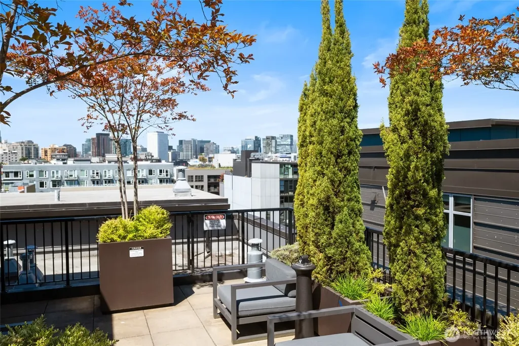 1408 12th Avenue Seattle WA 98122