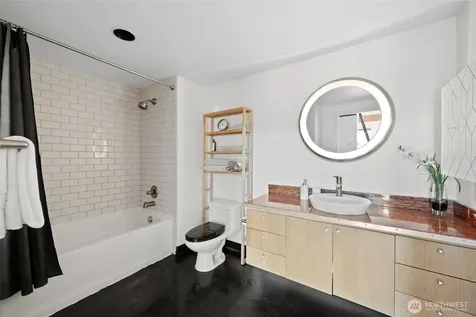 1408 12th Avenue Seattle WA 98122