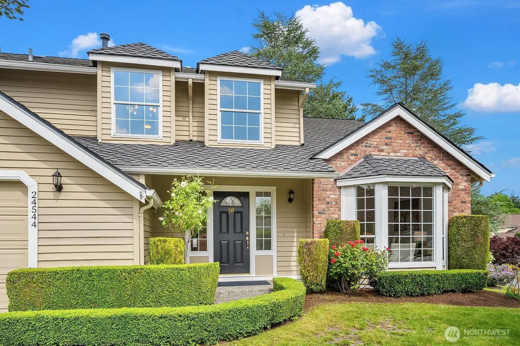 24544 SE 43rd Place Sammamish WA 98029