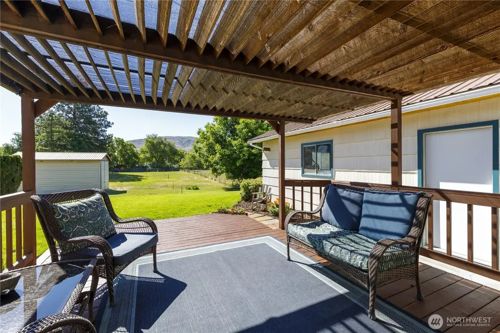 2080 James Avenue Okanogan WA 98840