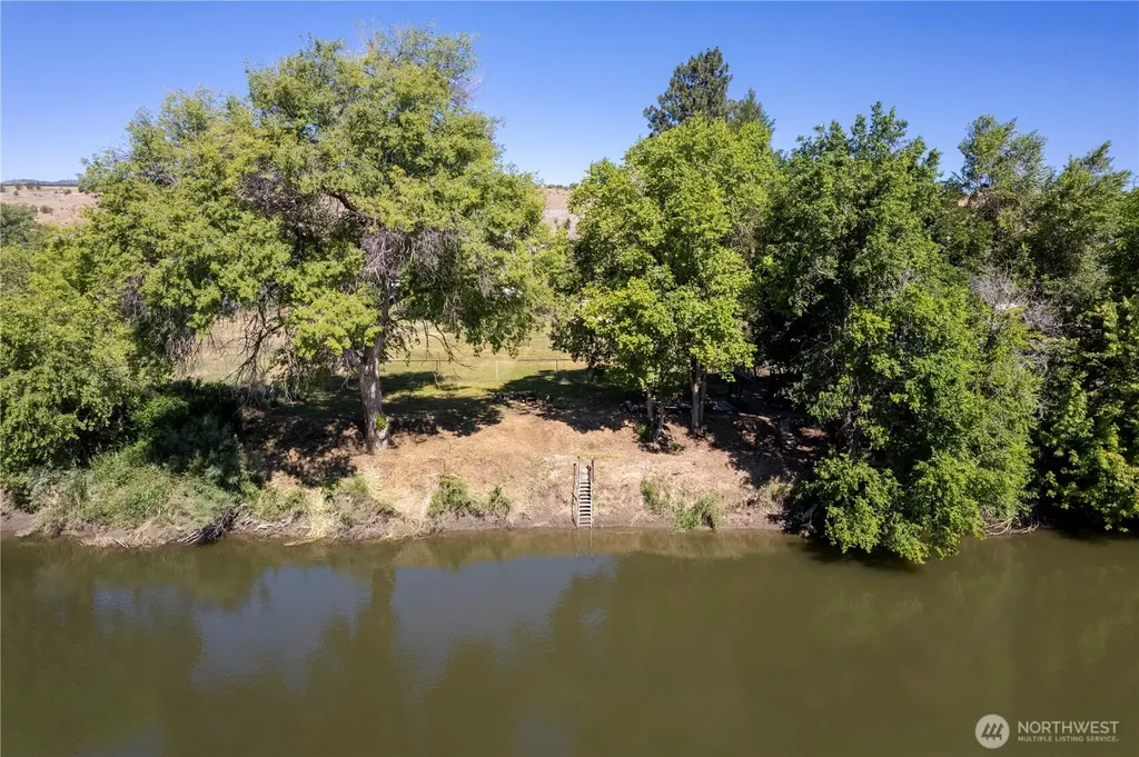 2080 James Avenue Okanogan WA 98840