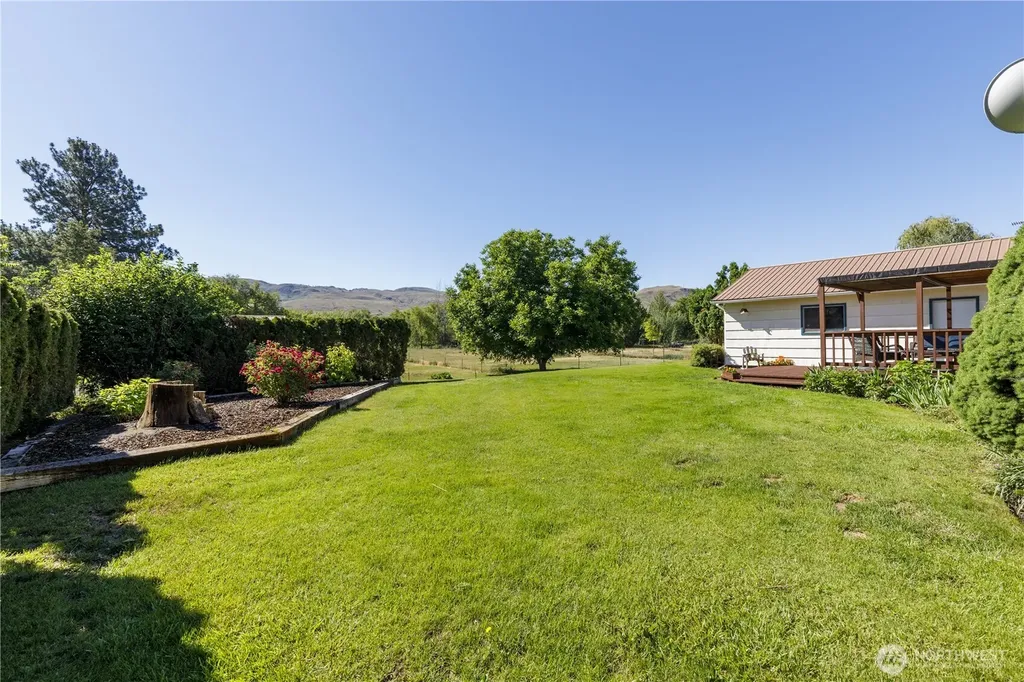 2080 James Avenue Okanogan WA 98840