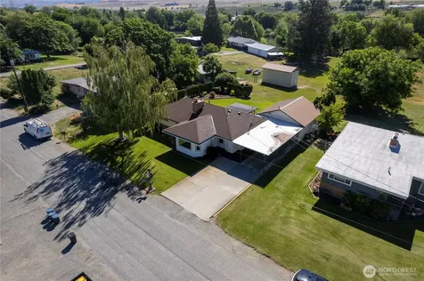 2080 James Avenue Okanogan WA 98840