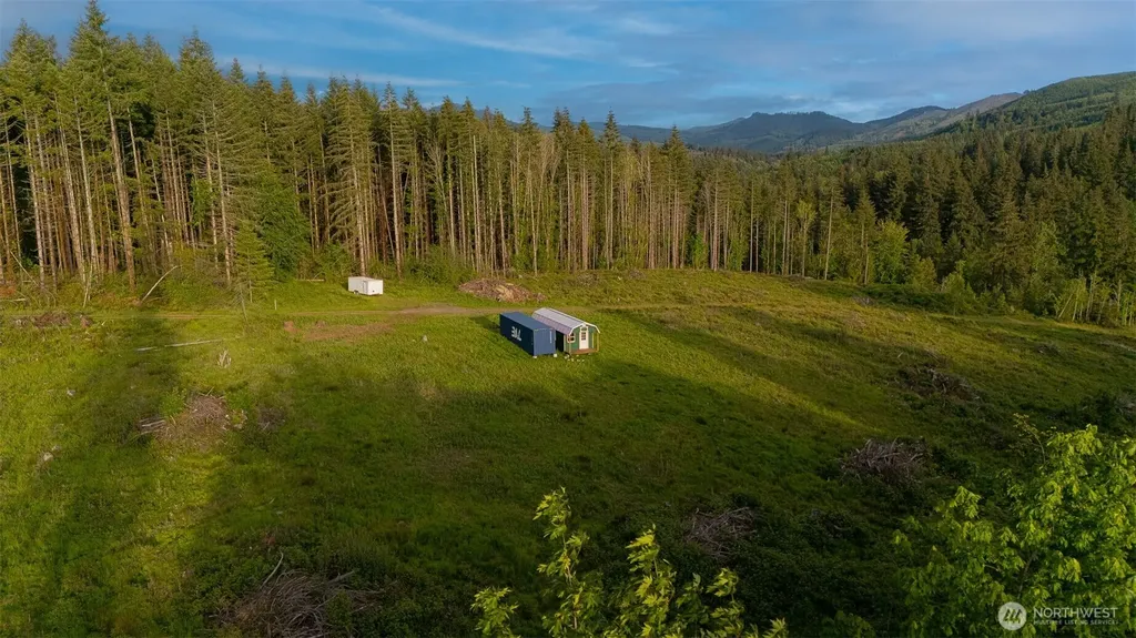375 N Goble Creek Road Kelso WA 98626